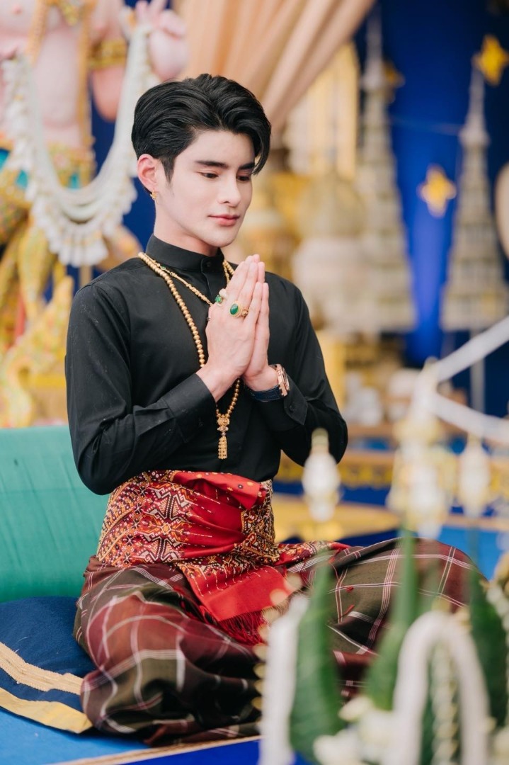 อาจารย์เอ จักรพรรดิ
